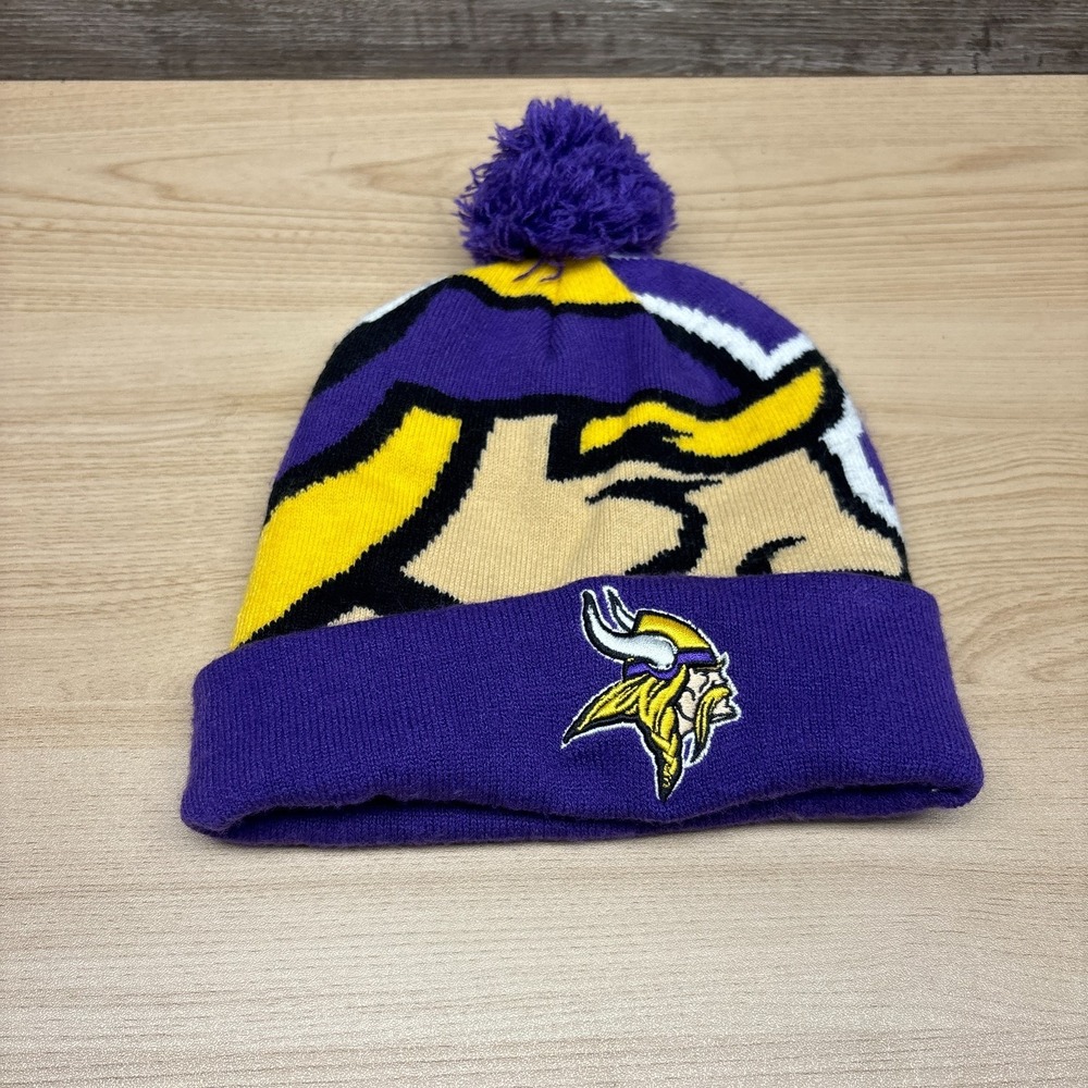 Minnesota Vikings Hat Cap Youth One Size Purple Beanie Winter Big Logo